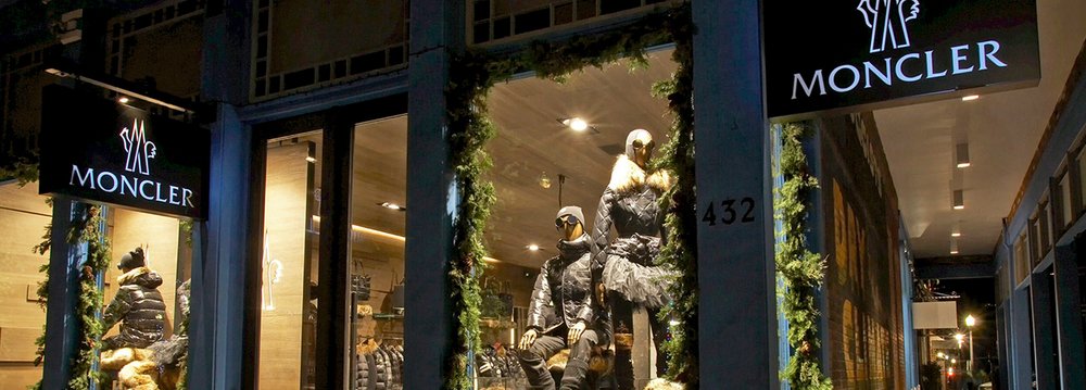 private shopping experience skiing aspen Moncler