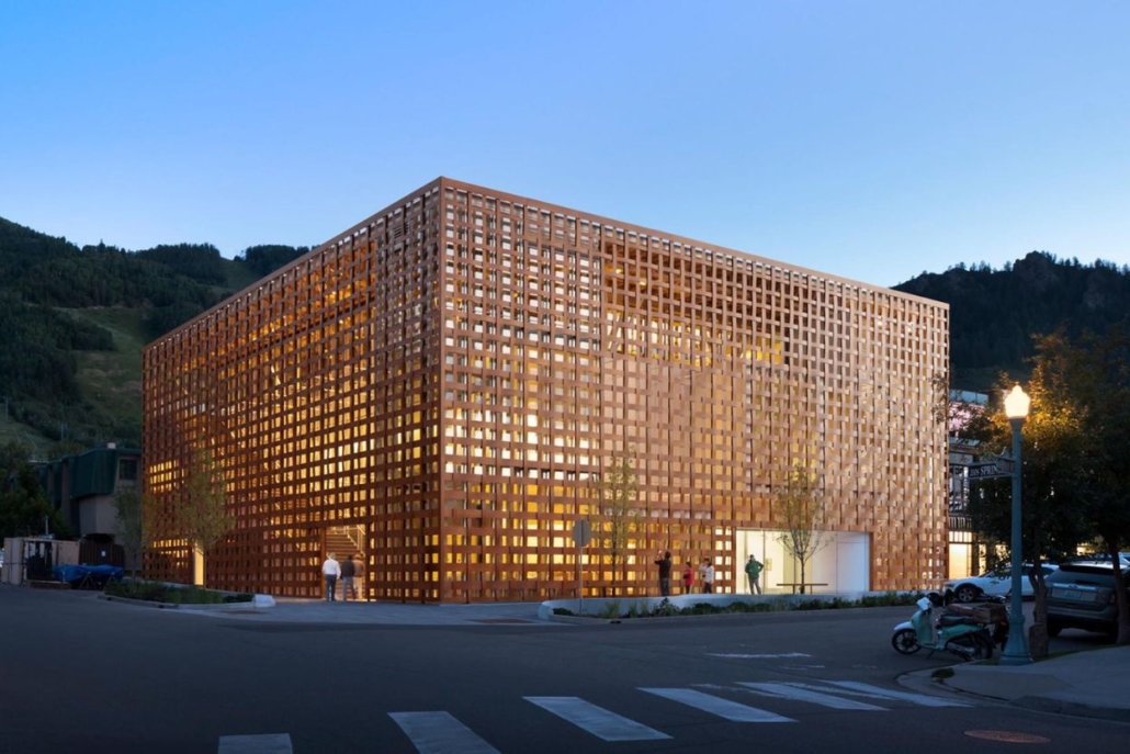 A wooden facade defines the Aspen Art Museum, highlighting its innovative design and natural materials.