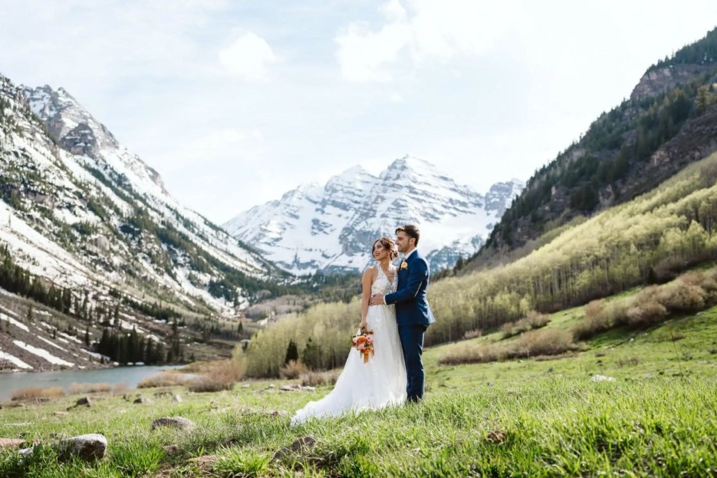 A stunning Aspen elopement captured by a Colorado wedding photographer at the picturesque Maroon Bells.