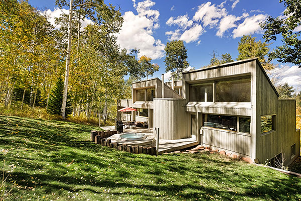 faraway retreat aspen
