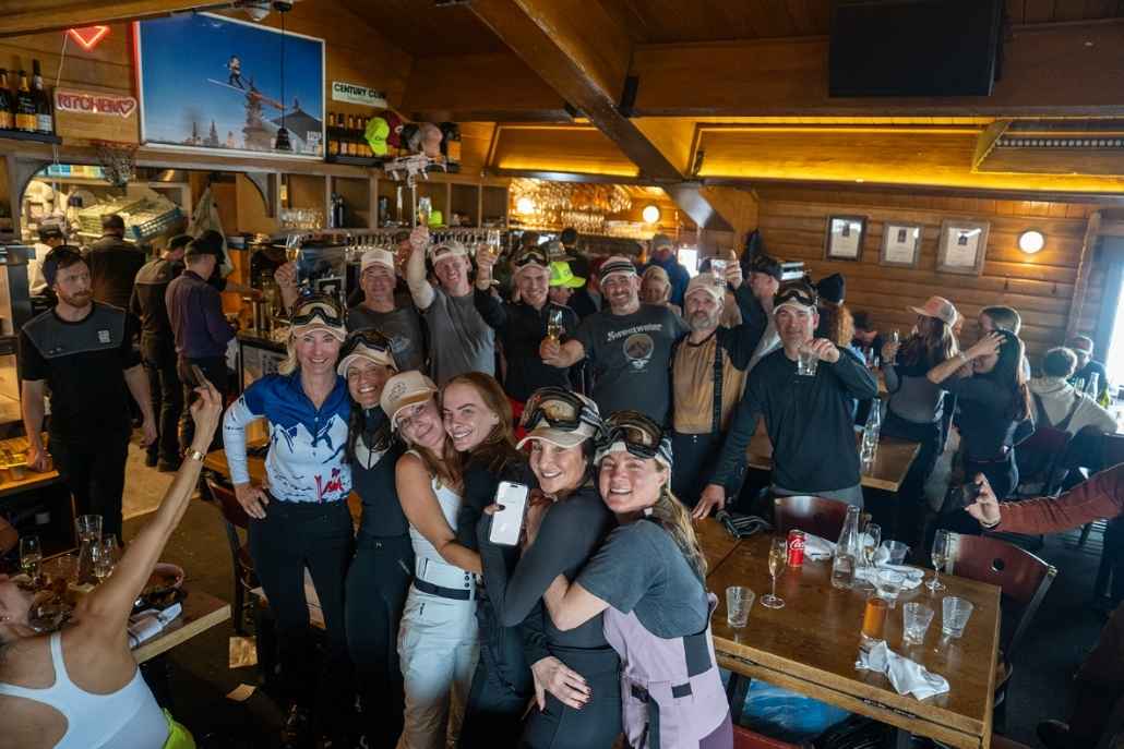 Luxury après-ski gathering at a lively Aspen lodge during a local history day itinerary